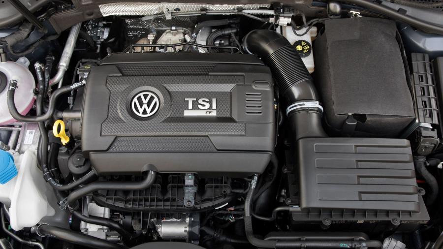  Volkswagen Golf R 5-Door (Typ 5G) 2017 года  (NA) (фото 11 из 19)